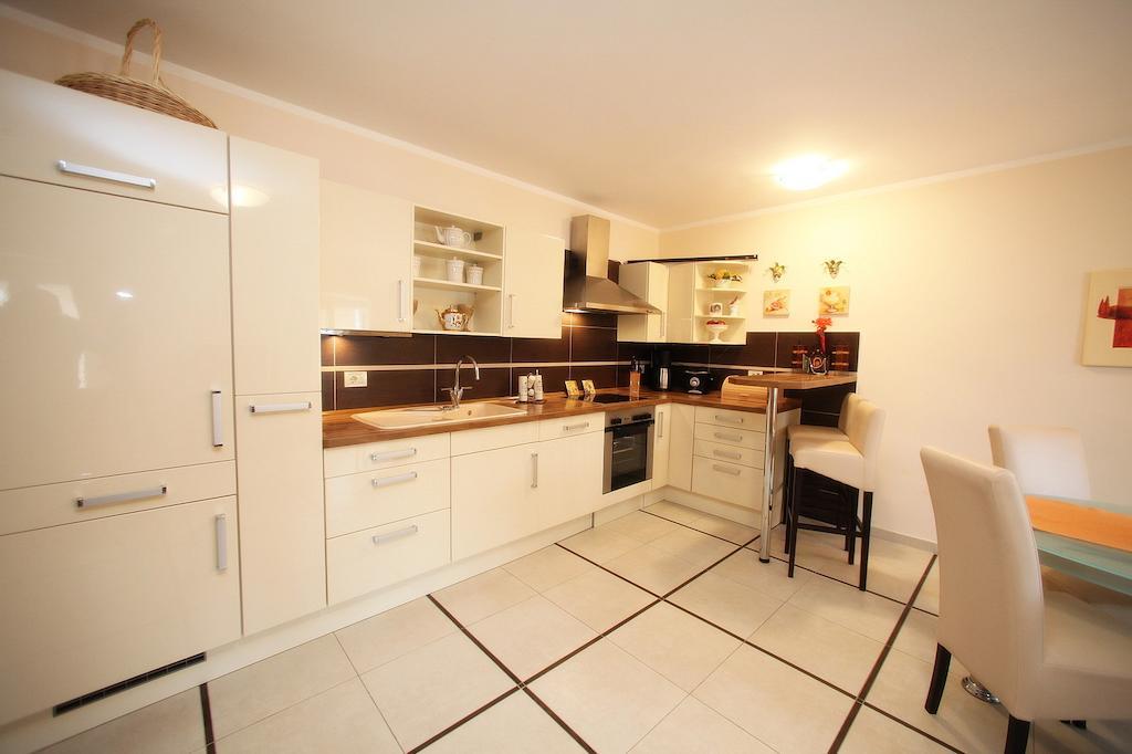 Holiday Home Villa Bella Vrsar Rum bild